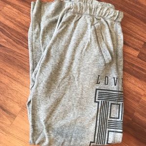 VS PINK boyfriend sweatpants 🖤
